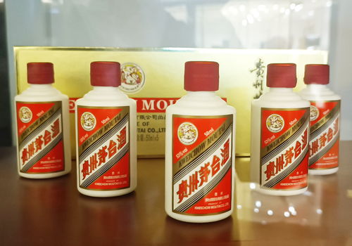 贵州茅台分红346.71亿元，张德芹回应行业挑战 赋予茅台三个‘相信’